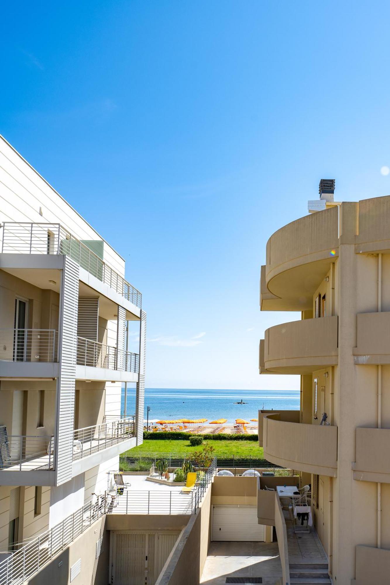 Di Matteo Hotel Roseto Degli Abruzzi Exterior foto