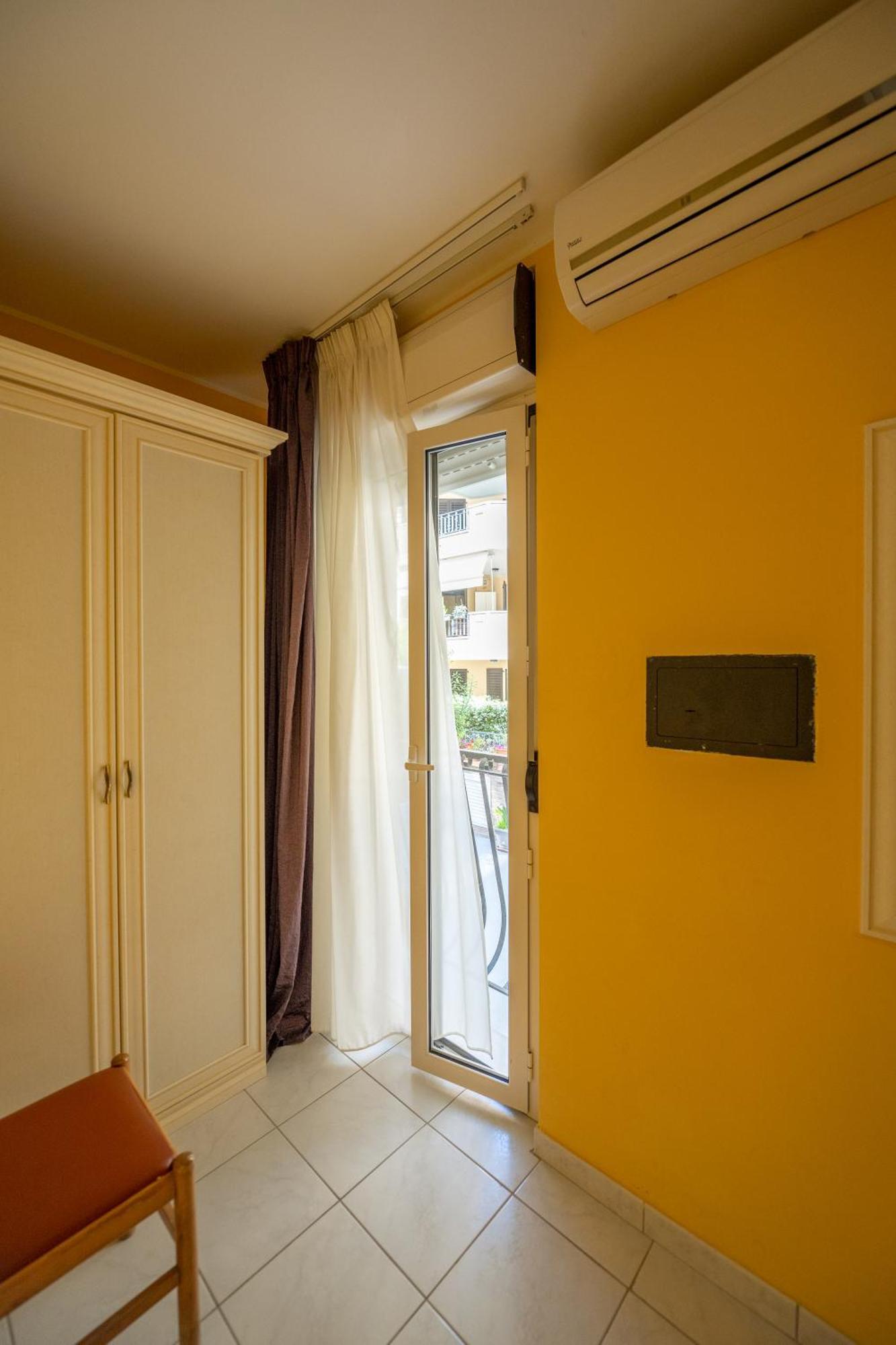 Di Matteo Hotel Roseto Degli Abruzzi Exterior foto