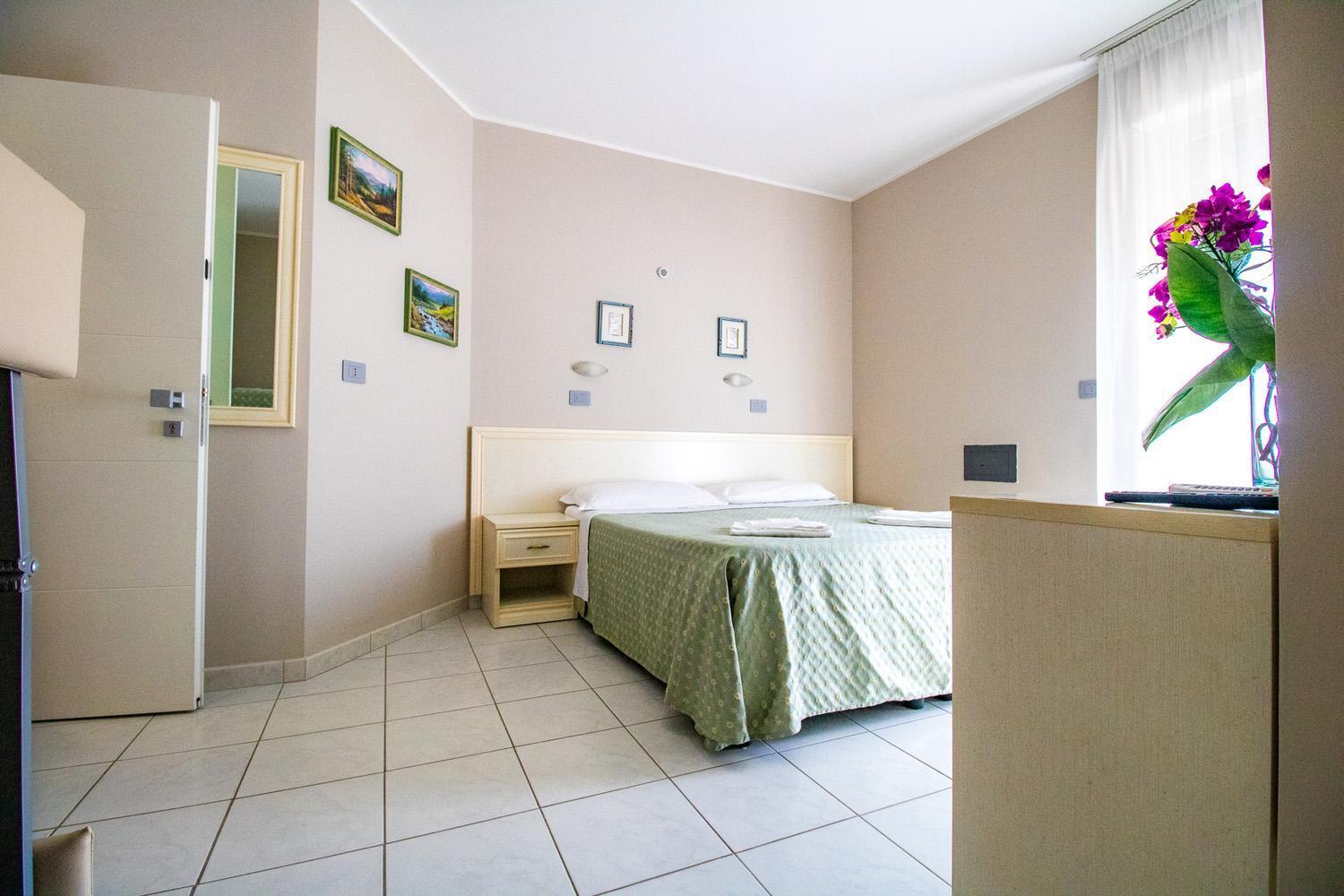 Di Matteo Hotel Roseto Degli Abruzzi Exterior foto